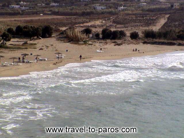 PARASPOROS BEACH - Parasporos beach is very close to Parikia.
