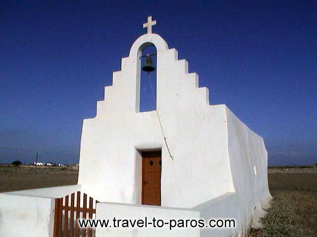 SANTA MARIA CHURCH - The church is built with the traditional architecture of Cyclades.