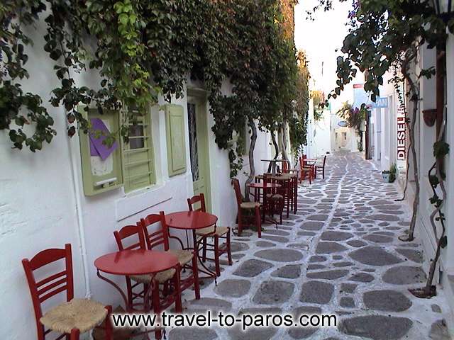 NAOUSSA PAROS - Walk around to the streets of the traditional settlement of Naoussa.